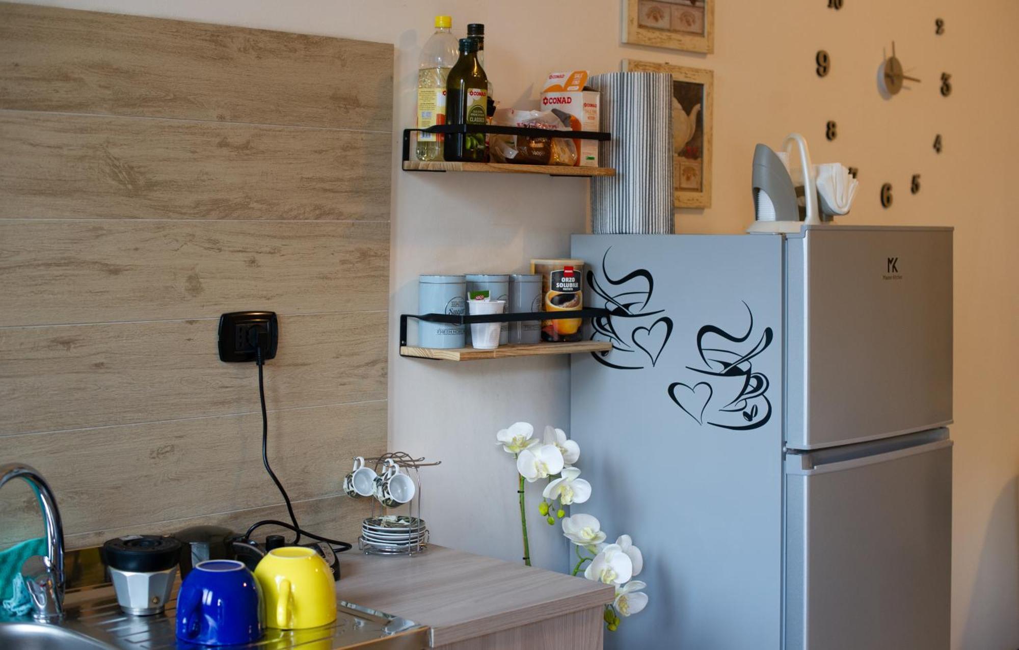 Intero Alloggio, Binario 18 Brindisi Extérieur photo